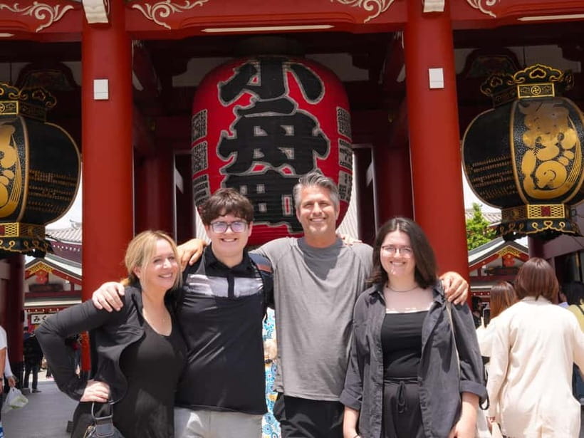 Tokyo Morning Tour: Meiji Shrine, Asakusa & Fish Market - Meiji Shrine: a calm opening hour
