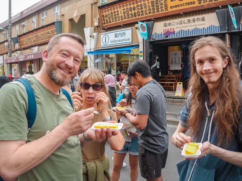 Tokyo Morning Tour: Meiji Shrine, Asakusa & Fish Market - Asakusa and Senso-ji: Tokyo’s old streets and sweet finish