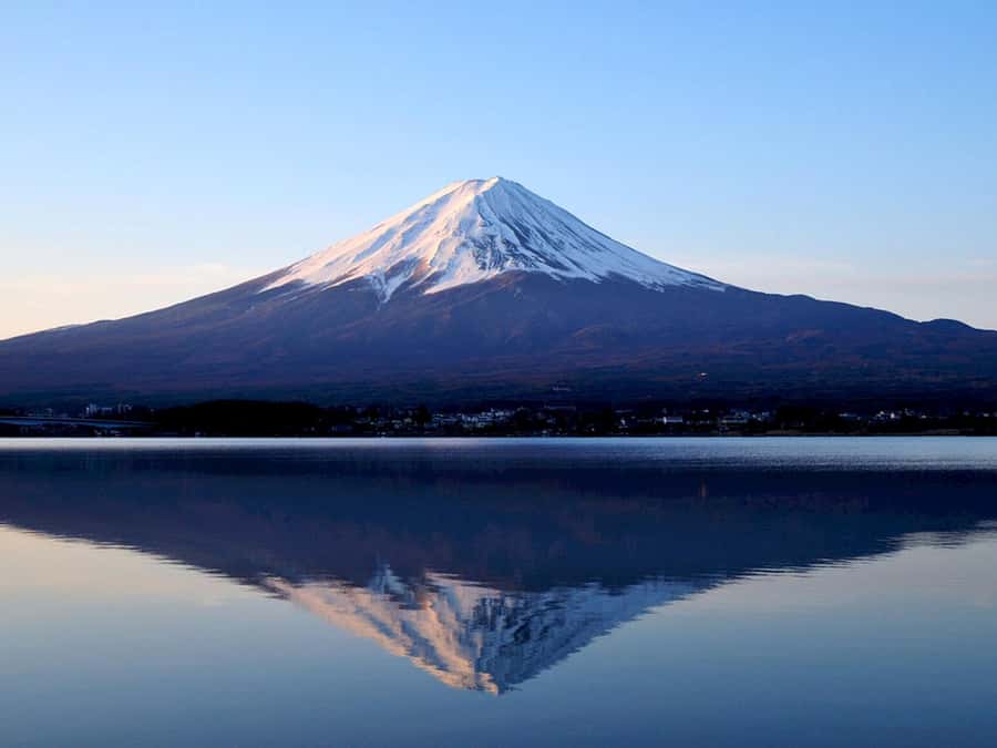 Tokyo: Mt. Fuji 5th Station, Kawaguchiko Tour w/ Cable Car - Cruising under Kawaguchiko Ohashi Bridge