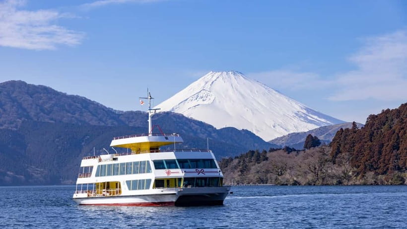Tokyo: Mt. Fuji & Hakone Private Custom Tour English Driver - Oshino Hakkai’s clear ponds and old village feel