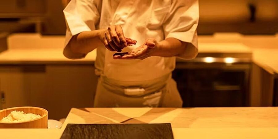 Tokyo: Night Foodie Tour in Shinjuku - How the guides shape the night