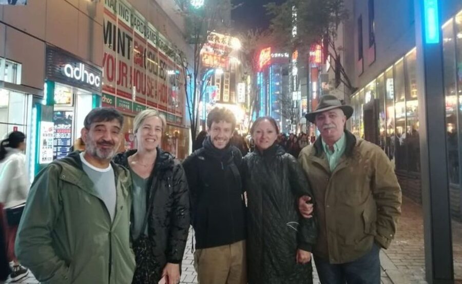 Tokyo: Private Custom Walking Tour with Local Guide - Asakusa and Senso-ji: the best traditional starting point