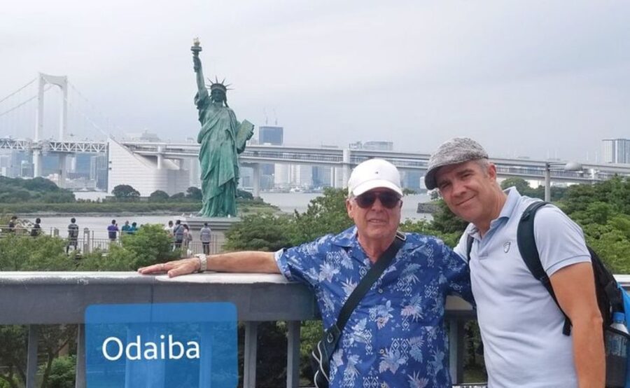 Tokyo: Private Custom Walking Tour with Local Guide - Odaiba, Akihabara, and other special interests