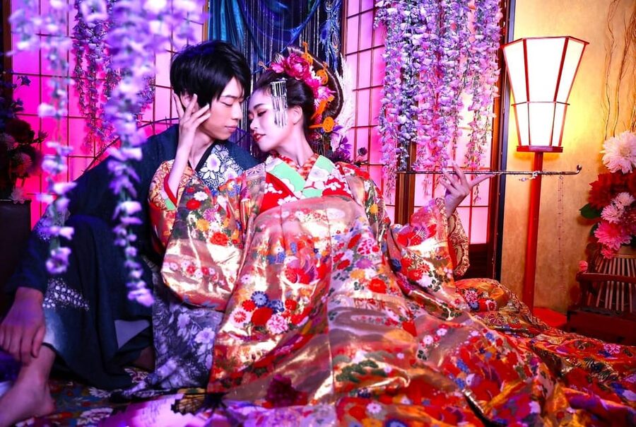 Tokyo: Private Makeover Photography Studio in Luxury Kimono - What you receive after the camera work