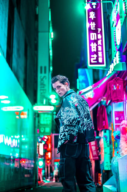 Tokyo Private photo tour with Nightstreet Neon photographer - Key points before you book