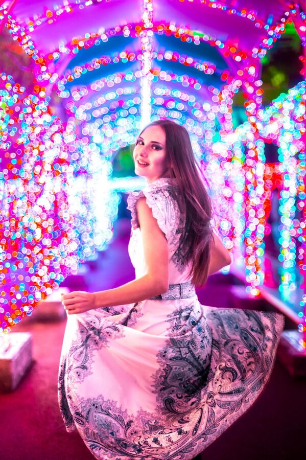 Tokyo Private photo tour with Nightstreet Neon photographer - Guide, language, and practical comfort