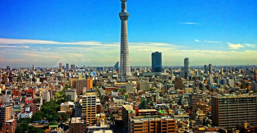 Tokyo: Private Walking Tour with a Local - Tokyo in four useful facts