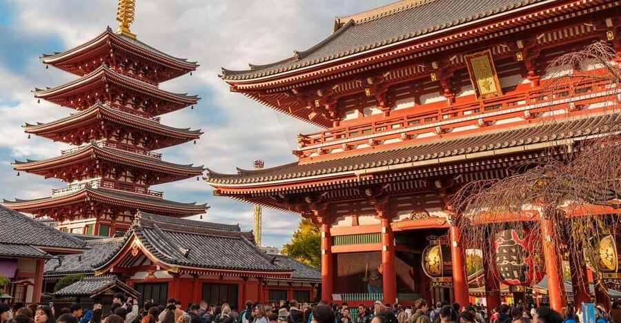 Tokyo: Private Walking Tour with a Local Guide - Sensō-ji and Asakusa: the best traditional starting point