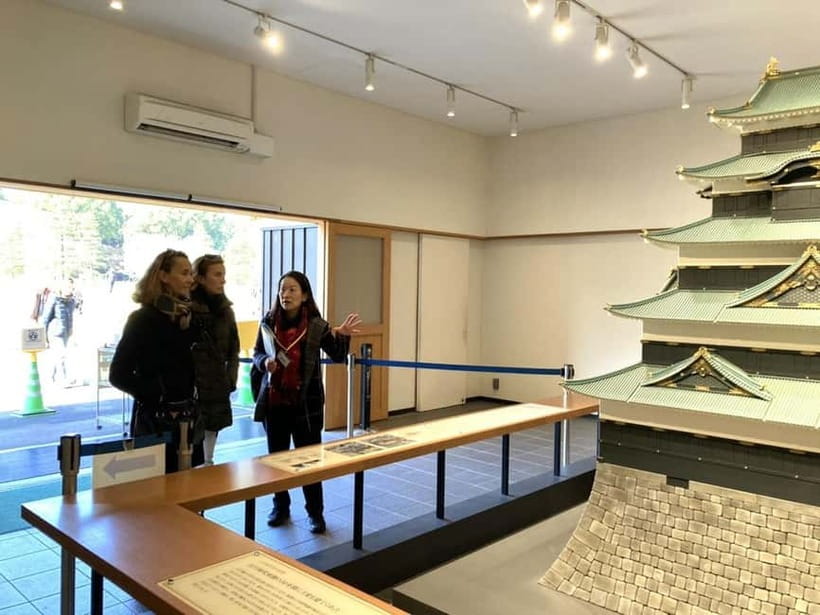 Tokyo: Pvt. Tour - Edo Castle & Imperial Palace East Gardens - Why Edo Castle is the right place to start