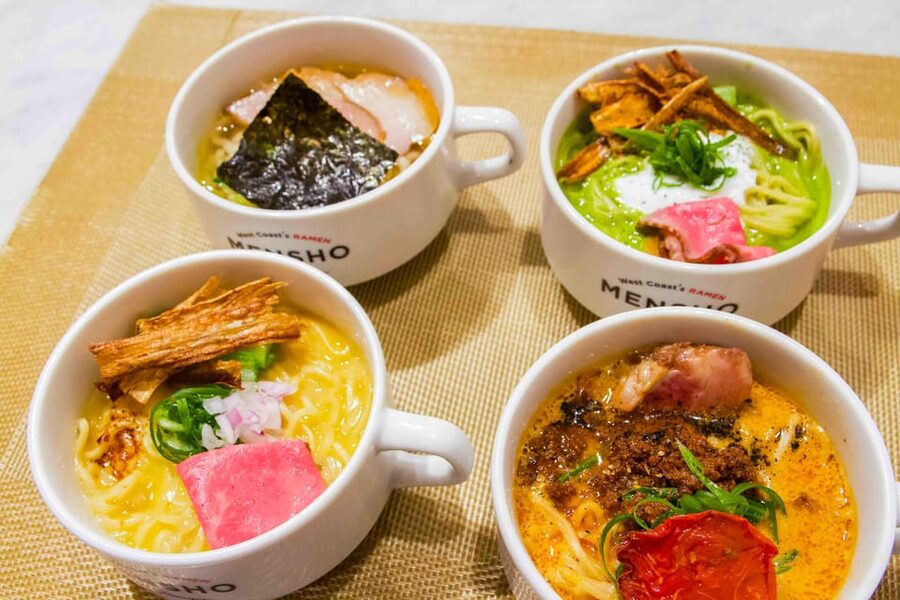 Tokyo: Ramen Tasting Tour with 6 Mini Bowls of Ramen - Key points at a glance