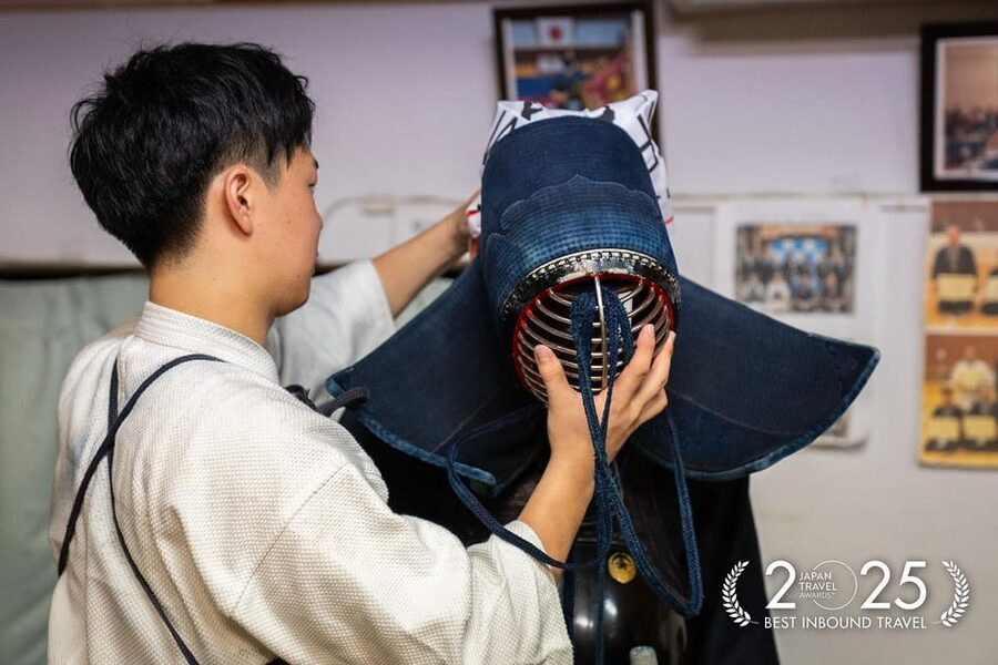 Tokyo: Samurai Kendo Practice Experience - Wearing the armor changes the experience
