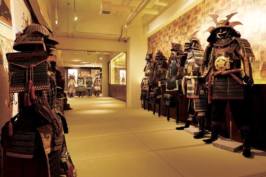 Tokyo: Samurai Ninja Museum Guided tour and Experience - The ninja section and what you learn