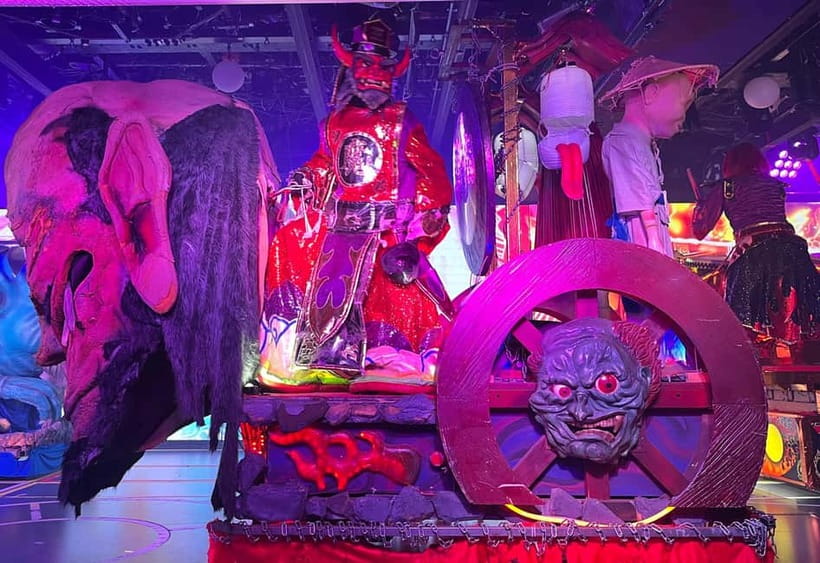 Tokyo: Samurai Restaurant Show Ticket with 2 Drinks - Key things to know before you book