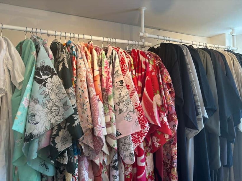 :Tokyo,Shibuya/ Pro Photography in Kimono / English-Friendly - Choosing Your Kimono and Accessories