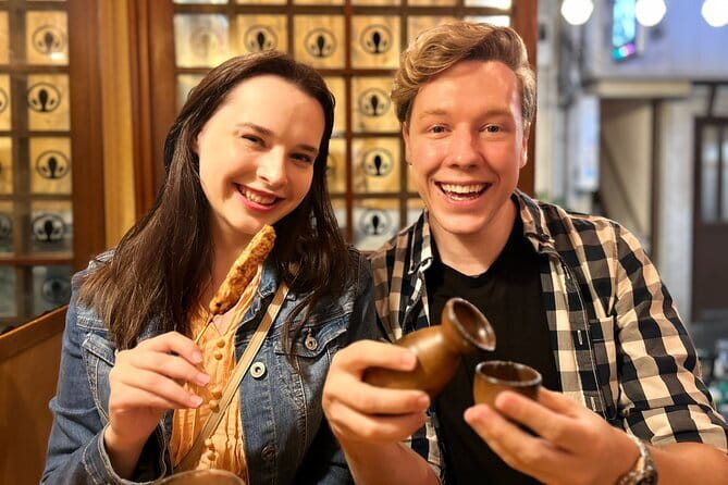 Tokyo Shinjuku Food & Backstreet Culture Tour: 15 Dishes+3 Drinks - Key points to know before you book