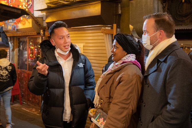 Tokyo: Shinjuku Local Bar & Izakaya Crawl Tour - The group size and guide quality