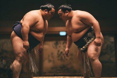 Tokyo Shinjuku Sumo Show and Experience with Drinks and Photo