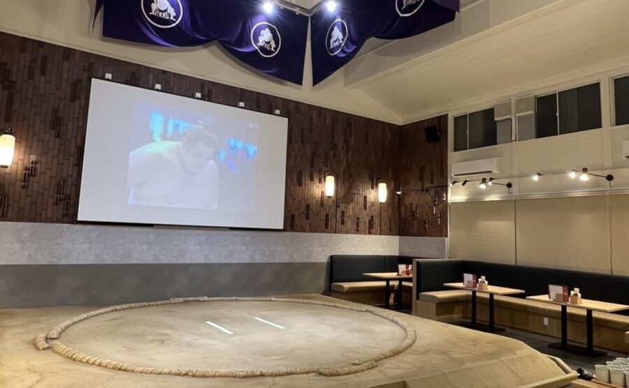 Tokyo: Sumo Experience and Chanko Nabe Lunch - Who will enjoy this most?