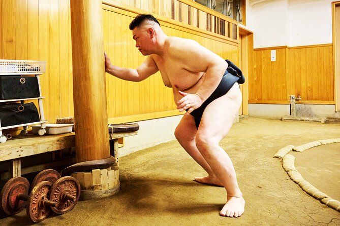 Tokyo Sumo Experience with Live Show & Audience Challenge - Who will enjoy this experience most?