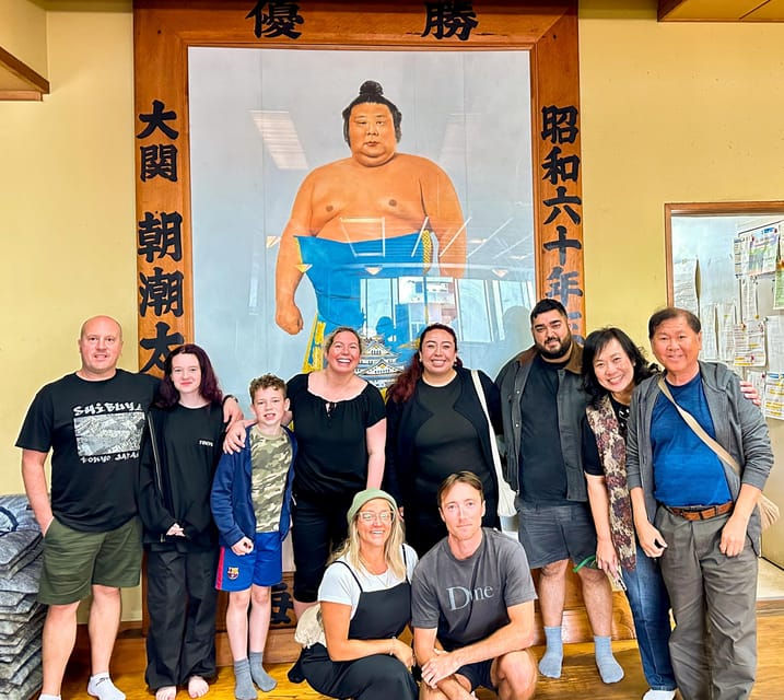 Tokyo: Sumo Morning Practice with journalists. Not fake show - What the journalist-led explanation adds