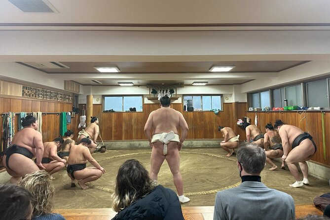 Tokyo Sumo Morning Training/ Sumo Practice with Wrestlers - Watching the Training Up Close