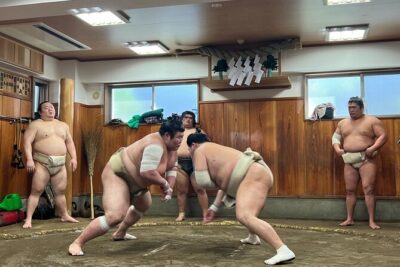 Tokyo Sumo Morning Training/ Sumo Practice with Wrestlers