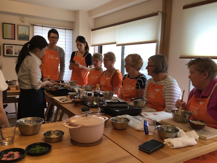 Tokyo: Sushi Making Class - Making Tamagoyaki Without the Panic