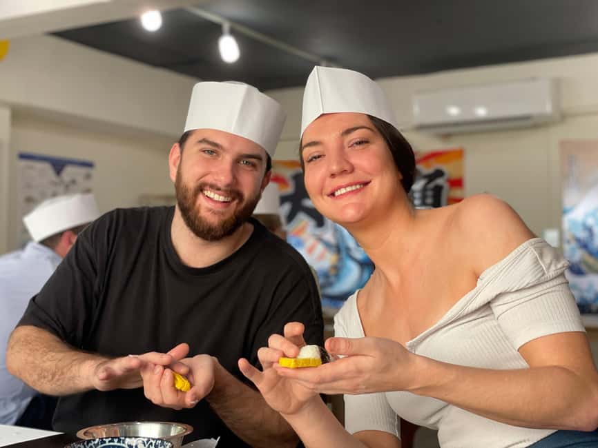 Tokyo: Sushi Making with Pro Chef & Tsukiji Fish Market Tour - What the sushi lunch adds to the value