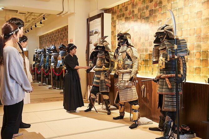 Tokyo Sword Experience - includes Museum Ticket/Ninja Experience - Trying the guided sword fight