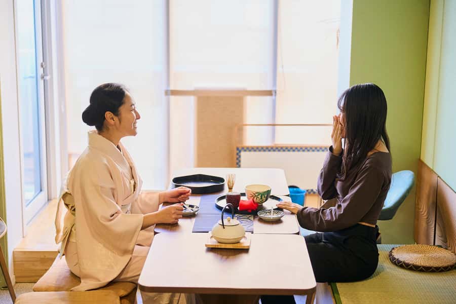 Tokyo: Tea Ceremony & Japanese Traditional Sweets - Watching the tea master’s otemae demonstration