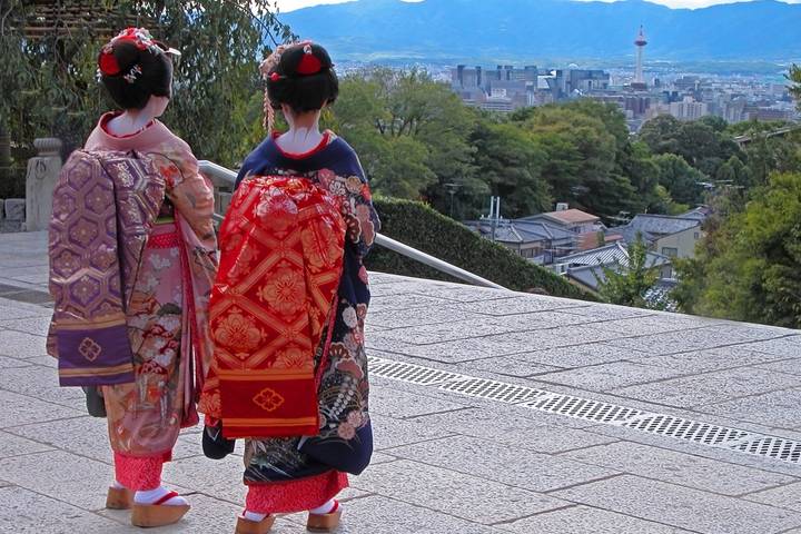 Tokyo to Takayama - 13 days by On The Go Tours Review - Takayama and Shirakawa-go: old streets and thatched roofs