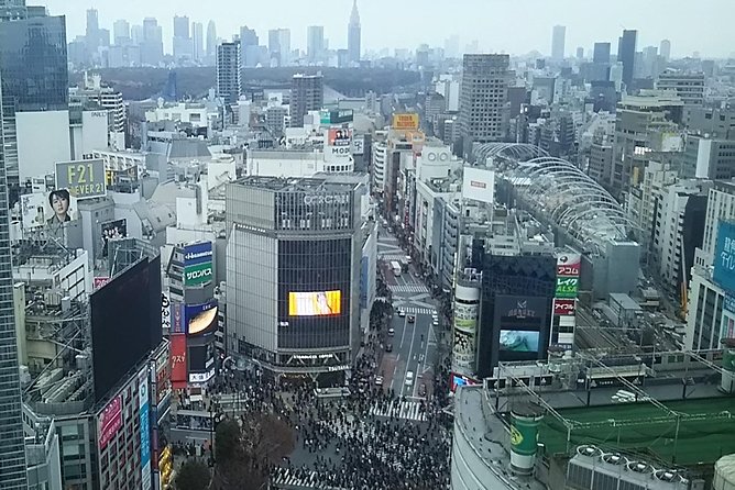 Tokyo Toilet Tour - A five-minute crossing at Shibuya Crossing