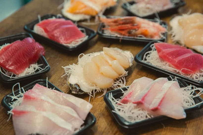 Tokyo: Tsukiji Fish Market Culture Tour with Sashimi Tasting - Starting at Tsukiji Hongwan-ji Temple