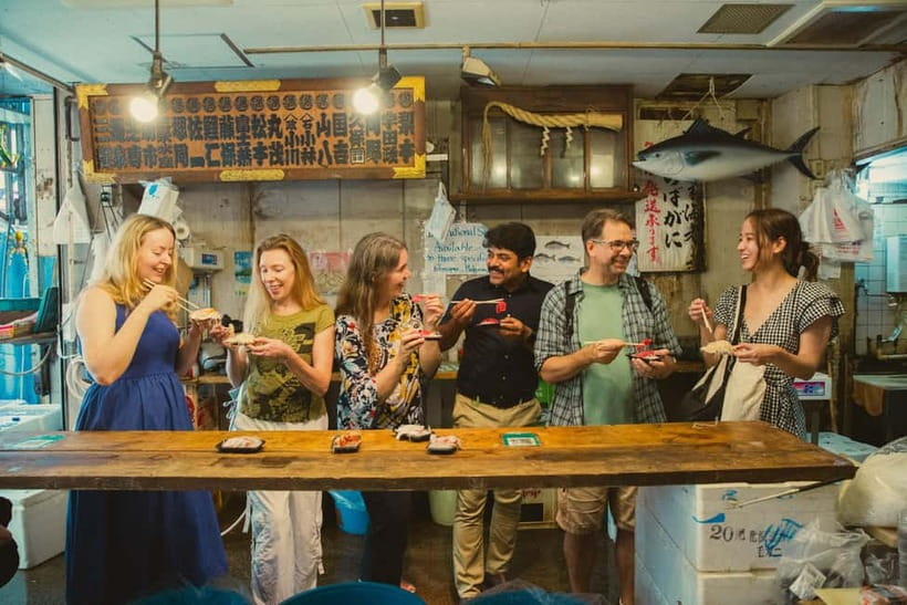Tokyo: Tsukiji Fish Market Culture Tour with Sashimi Tasting - What the 90-minute route actually gives you