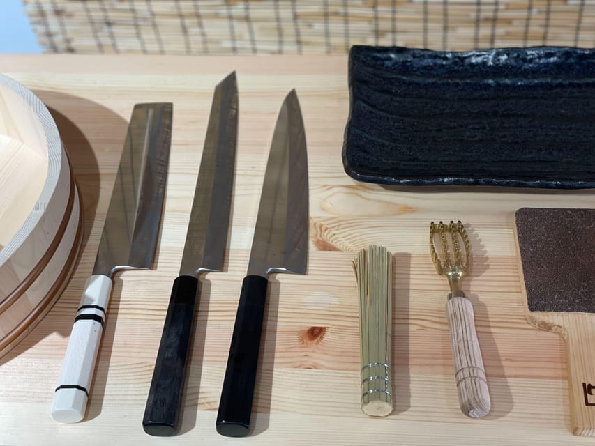 Tokyo: Tsukiji Fish Market Sushi Making Class with Pro Chef - Why Tsukiji is the right place for a sushi lesson