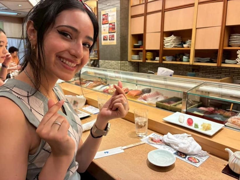 Tokyo: Tsukiji walk & sushi private tour with Uni Students - Starting at Tsukiji Hongwanji Temple