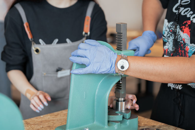 Tokyo: Vintage Coin Ring Making Workshop in Asakusa - A good fit for couples, families and curious makers