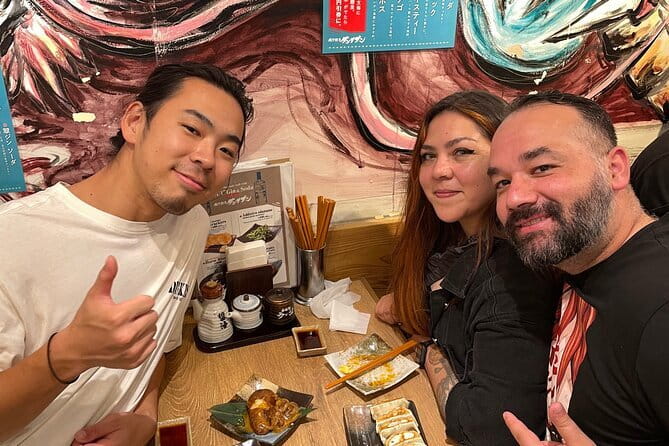 Tokyo VIP Hidden Food & Bar Night - Private Local Experience - Walking Through Kabukicho