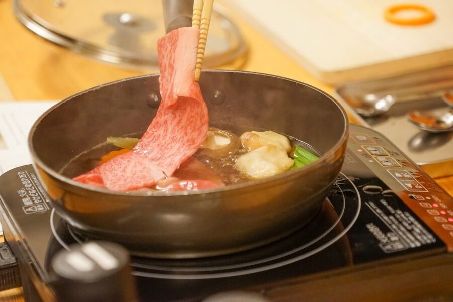 Tokyo: Wagyu and 7 Japanese Dishes Cooking Class - Dashi and the building blocks of Japanese flavor
