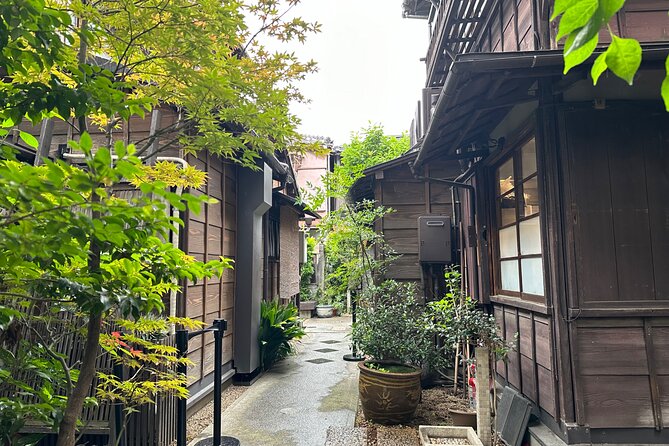 Tokyo : Yanaka and Nezu-Old Traditional Town Cultural Experience - Tennoji Temple and a brief pause