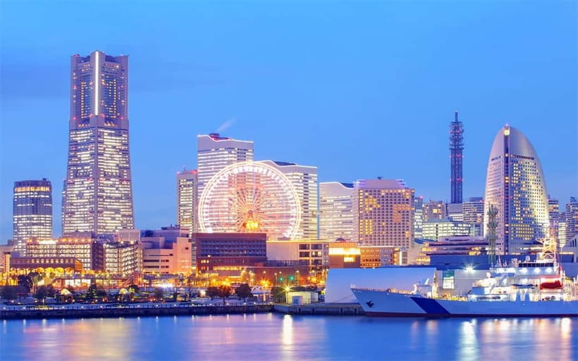 Tokyo Yokohama Night View Tour With Kamakura And Enoshima - Yokohama after sunset: freedom with a price tag