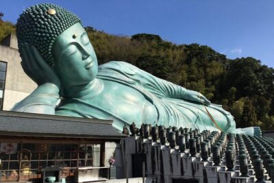 Tour Nagasaki or Fukuoka in Privacy and Comfort.