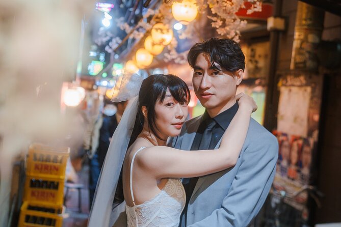 Tour with Pro Tokyo Photographer and take Edgy Unique Portraits - Stop Three: Kabukicho After Dark