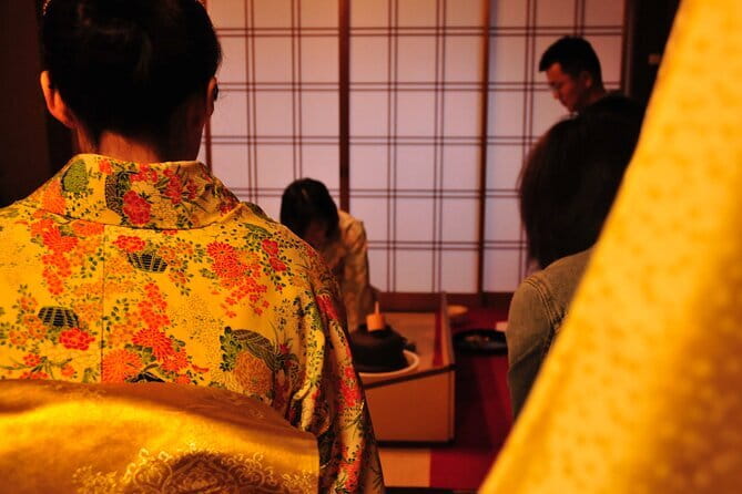 Traditional Japanese Music show & Experience Tour in Kyoto - Why the Small Group Makes a Difference