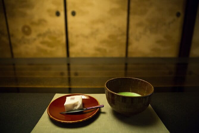 True Kanazawa: Private Walking tour with a Local guide - Nishi Chaya District and Myouryuji, the Ninja Temple