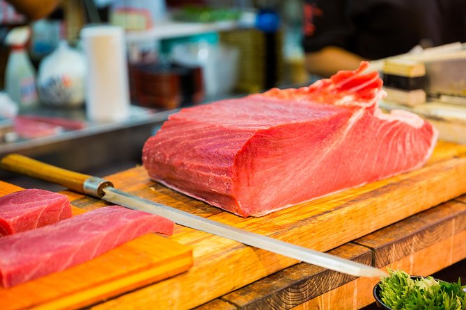 Tsukiji Fish Market Guided Tour and Sushi Making with Pro Chef - Timing, group size, and the flexible ending