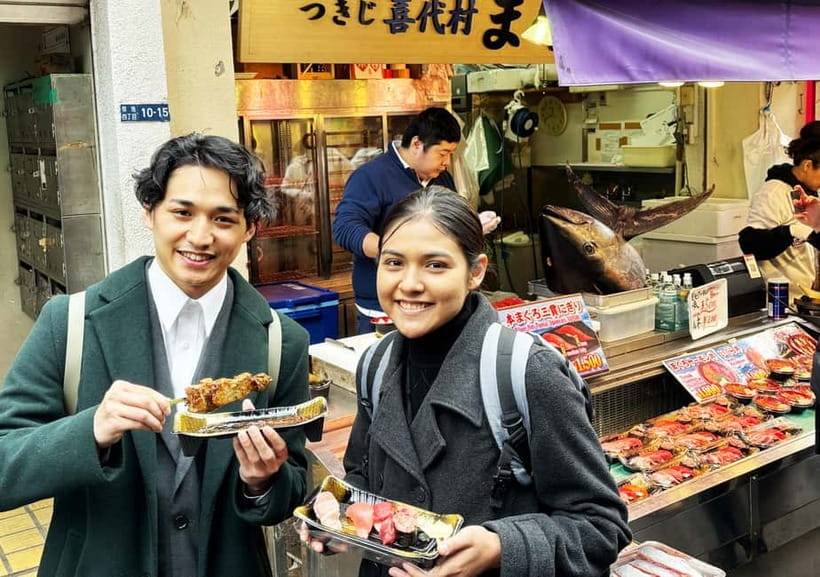 Tsukiji Fish Market: Street Food & Culture Walking Tour - What the guides add to the experience