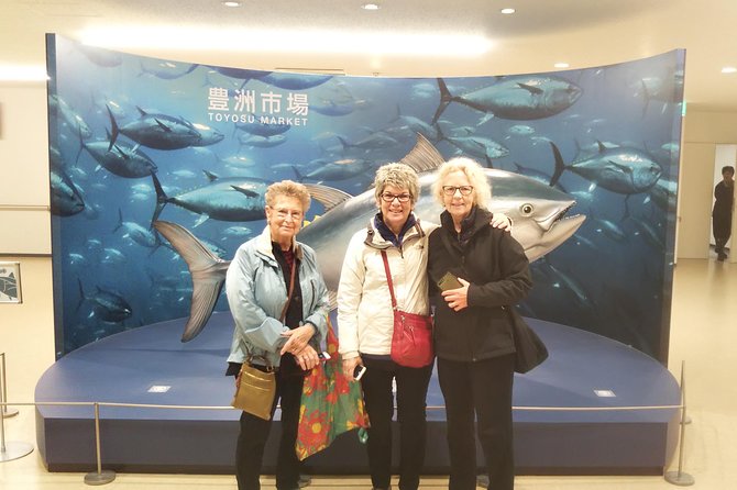 Tuna auction at Toyosu Market with qualified guide and early morning tour of Tsukiji Outer Market - Key points at a glance