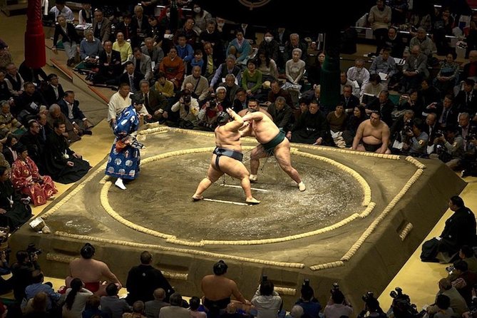 Ultimate Sumo Tournament: Tokyo, Osaka, Nagoya, Fukuoka - The off-season stable practice alternative