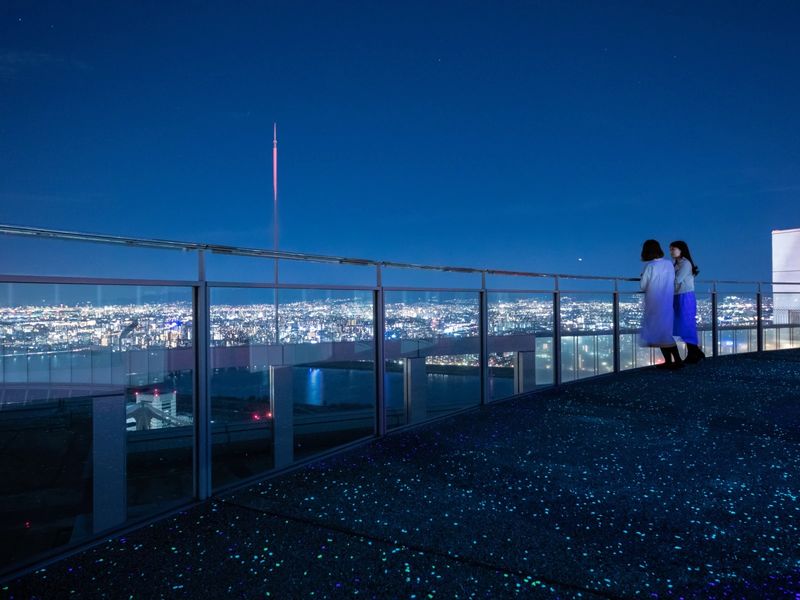 Umeda Sky Building & Kuchu Teien Observatory Ticket in Osaka - Sunset is lovely, but it costs time